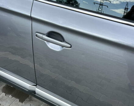 Сірий Міцубісі Аутлендер, об'ємом двигуна 2.27 л та пробігом 210 тис. км за 22000 $, фото 40 на Automoto.ua