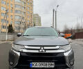 Серый Мицубиси Аутлендер, объемом двигателя 2.36 л и пробегом 182 тыс. км за 15500 $, фото 1 на Automoto.ua