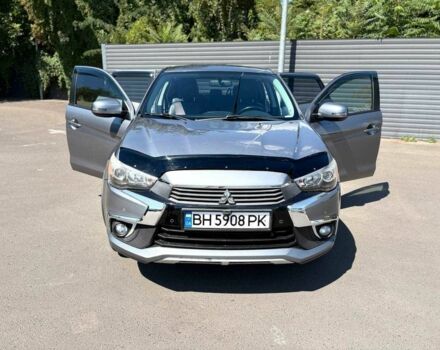 Серый Мицубиси Аутлендер, объемом двигателя 2 л и пробегом 167 тыс. км за 12900 $, фото 2 на Automoto.ua