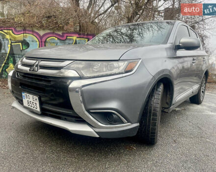 Серый Мицубиси Аутлендер, объемом двигателя 2.4 л и пробегом 213 тыс. км за 13999 $, фото 2 на Automoto.ua