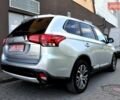 Міцубісі Аутлендер 2016 у Львові на Automoto.ua Сірий Міцубісі Аутлендер, об'ємом двигуна 2.36 л та пробігом 256 тис. км за 11700 $, фото 9 на Automoto.ua