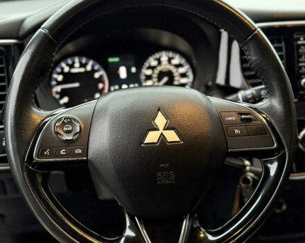 Серый Мицубиси Аутлендер, объемом двигателя 2.4 л и пробегом 148 тыс. км за 12500 $, фото 13 на Automoto.ua