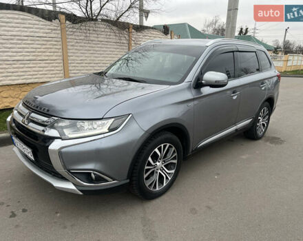 Сірий Міцубісі Аутлендер, об'ємом двигуна 3 л та пробігом 190 тис. км за 16500 $, фото 9 на Automoto.ua