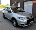 Міцубісі Аутлендер 2016 у Львові на Automoto.ua Сірий Міцубісі Аутлендер, об'ємом двигуна 2.36 л та пробігом 256 тис. км за 11700 $, фото 5 на Automoto.ua