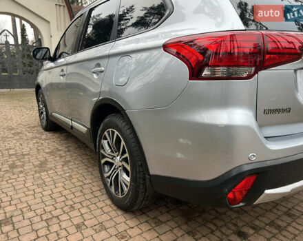 Серый Мицубиси Аутлендер, объемом двигателя 2.4 л и пробегом 189 тыс. км за 16950 $, фото 29 на Automoto.ua