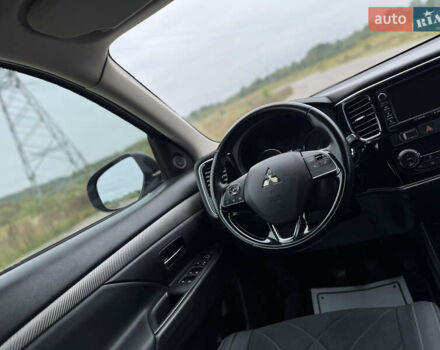Серый Мицубиси Аутлендер, объемом двигателя 2.2 л и пробегом 152 тыс. км за 17500 $, фото 79 на Automoto.ua