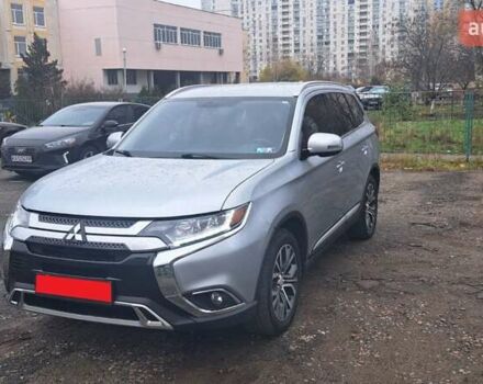 Серый Мицубиси Аутлендер, объемом двигателя 2.36 л и пробегом 120 тыс. км за 16100 $, фото 30 на Automoto.ua