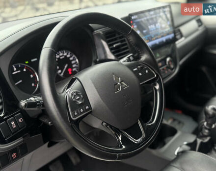 Серый Мицубиси Аутлендер, объемом двигателя 2.2 л и пробегом 152 тыс. км за 17800 $, фото 48 на Automoto.ua