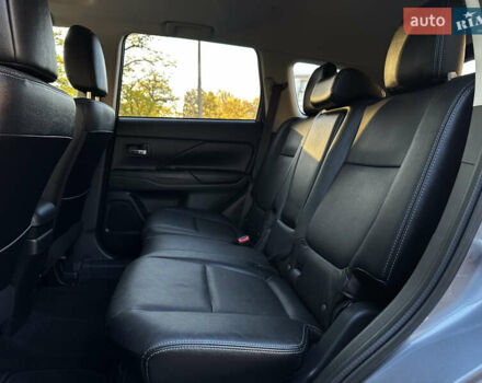 Серый Мицубиси Аутлендер, объемом двигателя 2.4 л и пробегом 167 тыс. км за 15999 $, фото 17 на Automoto.ua