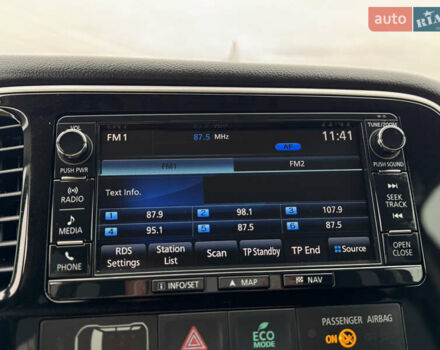 Серый Мицубиси Аутлендер, объемом двигателя 2.2 л и пробегом 152 тыс. км за 17500 $, фото 52 на Automoto.ua