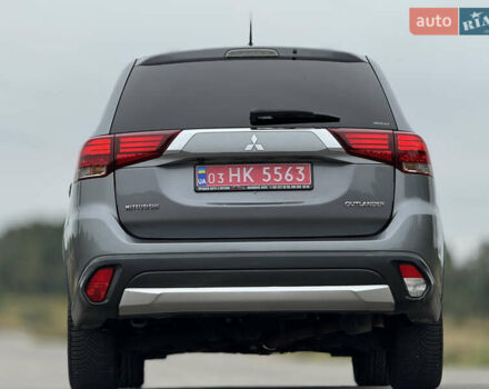 Серый Мицубиси Аутлендер, объемом двигателя 2.2 л и пробегом 152 тыс. км за 17500 $, фото 25 на Automoto.ua