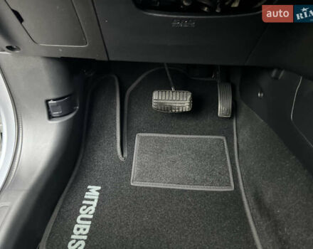 Серый Мицубиси Аутлендер, объемом двигателя 2.4 л и пробегом 189 тыс. км за 16950 $, фото 73 на Automoto.ua