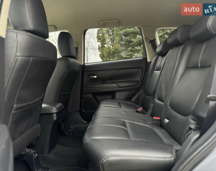 Серый Мицубиси Аутлендер, объемом двигателя 2.2 л и пробегом 152 тыс. км за 17800 $, фото 87 на Automoto.ua