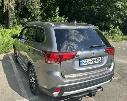 Серый Мицубиси Аутлендер, объемом двигателя 2.36 л и пробегом 85 тыс. км за 17500 $, фото 13 на Automoto.ua