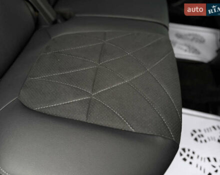 Серый Мицубиси Аутлендер, объемом двигателя 2.2 л и пробегом 152 тыс. км за 17500 $, фото 72 на Automoto.ua