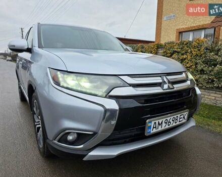 Серый Мицубиси Аутлендер, объемом двигателя 2.36 л и пробегом 170 тыс. км за 13800 $, фото 14 на Automoto.ua