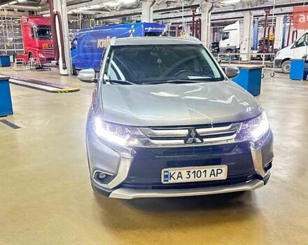 Серый Мицубиси Аутлендер, объемом двигателя 3 л и пробегом 130 тыс. км за 16750 $, фото 9 на Automoto.ua