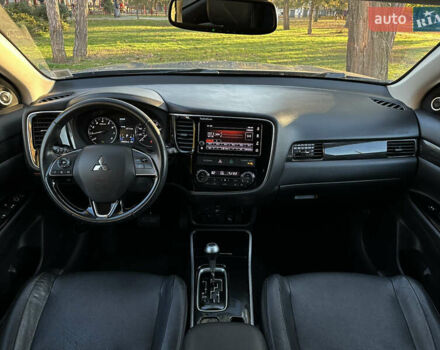 Серый Мицубиси Аутлендер, объемом двигателя 2.4 л и пробегом 167 тыс. км за 15999 $, фото 20 на Automoto.ua