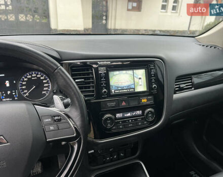 Серый Мицубиси Аутлендер, объемом двигателя 2.4 л и пробегом 189 тыс. км за 16950 $, фото 58 на Automoto.ua