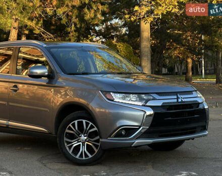 Серый Мицубиси Аутлендер, объемом двигателя 2.4 л и пробегом 167 тыс. км за 15999 $, фото 9 на Automoto.ua