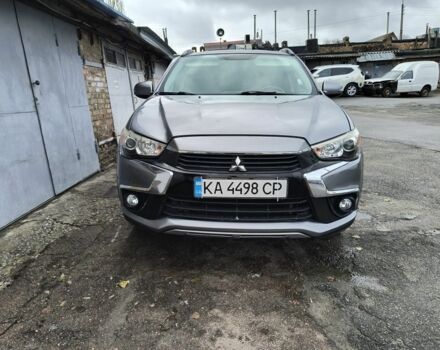 Сірий Міцубісі Аутлендер, об'ємом двигуна 2.4 л та пробігом 186 тис. км за 8800 $, фото 1 на Automoto.ua
