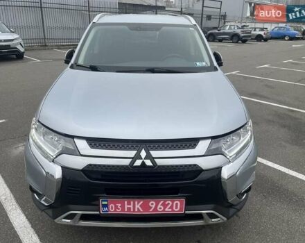 Серый Мицубиси Аутлендер, объемом двигателя 2.36 л и пробегом 120 тыс. км за 16100 $, фото 13 на Automoto.ua