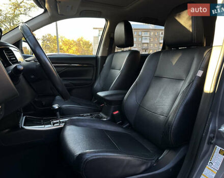 Серый Мицубиси Аутлендер, объемом двигателя 2.4 л и пробегом 167 тыс. км за 15999 $, фото 14 на Automoto.ua