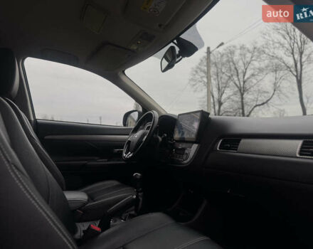 Серый Мицубиси Аутлендер, объемом двигателя 2.2 л и пробегом 152 тыс. км за 17800 $, фото 67 на Automoto.ua