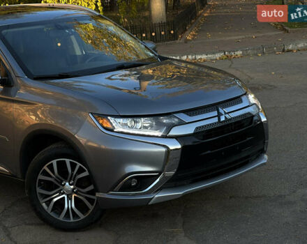 Серый Мицубиси Аутлендер, объемом двигателя 2.4 л и пробегом 167 тыс. км за 15999 $, фото 10 на Automoto.ua