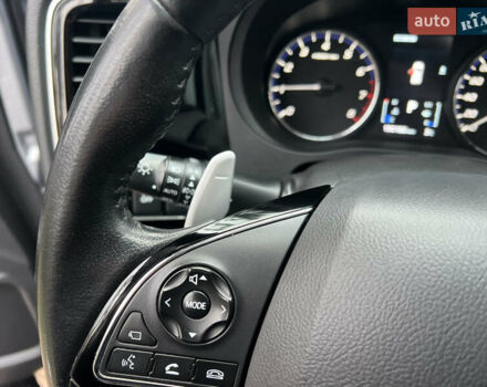 Серый Мицубиси Аутлендер, объемом двигателя 2.4 л и пробегом 189 тыс. км за 16950 $, фото 65 на Automoto.ua