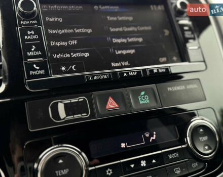 Серый Мицубиси Аутлендер, объемом двигателя 2.2 л и пробегом 152 тыс. км за 17500 $, фото 57 на Automoto.ua