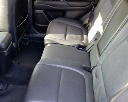 Серый Мицубиси Аутлендер, объемом двигателя 2.4 л и пробегом 87 тыс. км за 16500 $, фото 32 на Automoto.ua