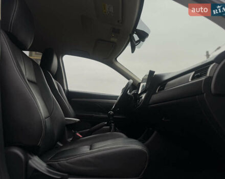 Серый Мицубиси Аутлендер, объемом двигателя 2.2 л и пробегом 152 тыс. км за 17800 $, фото 70 на Automoto.ua