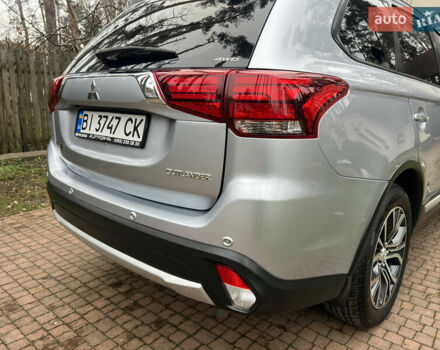 Серый Мицубиси Аутлендер, объемом двигателя 2.4 л и пробегом 189 тыс. км за 16950 $, фото 26 на Automoto.ua
