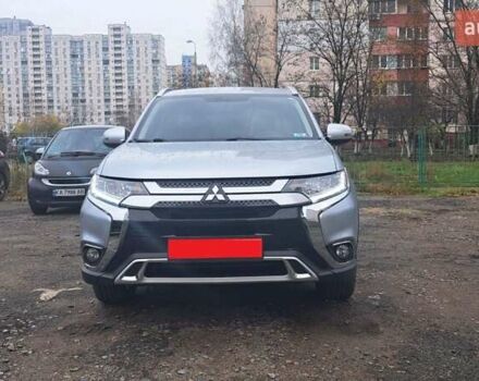 Серый Мицубиси Аутлендер, объемом двигателя 2.36 л и пробегом 120 тыс. км за 16100 $, фото 29 на Automoto.ua