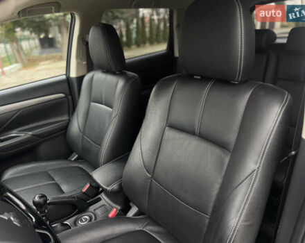 Серый Мицубиси Аутлендер, объемом двигателя 2.2 л и пробегом 152 тыс. км за 17800 $, фото 44 на Automoto.ua