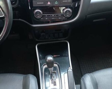 Серый Мицубиси Аутлендер, объемом двигателя 2.4 л и пробегом 87 тыс. км за 16500 $, фото 18 на Automoto.ua