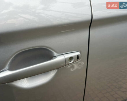 Серый Мицубиси Аутлендер, объемом двигателя 2.4 л и пробегом 189 тыс. км за 16950 $, фото 21 на Automoto.ua