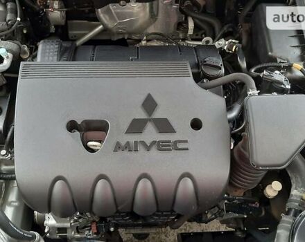 Сірий Міцубісі Аутлендер, об'ємом двигуна 0 л та пробігом 105 тис. км за 15555 $, фото 17 на Automoto.ua