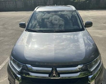Серый Мицубиси Аутлендер, объемом двигателя 2.36 л и пробегом 85 тыс. км за 17500 $, фото 3 на Automoto.ua