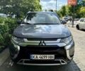 Серый Мицубиси Аутлендер, объемом двигателя 3 л и пробегом 223 тыс. км за 13400 $, фото 11 на Automoto.ua