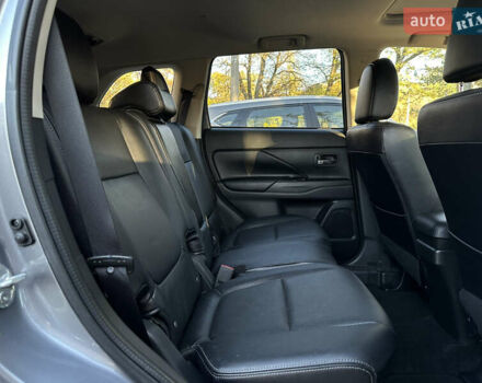 Серый Мицубиси Аутлендер, объемом двигателя 2.4 л и пробегом 167 тыс. км за 15999 $, фото 18 на Automoto.ua