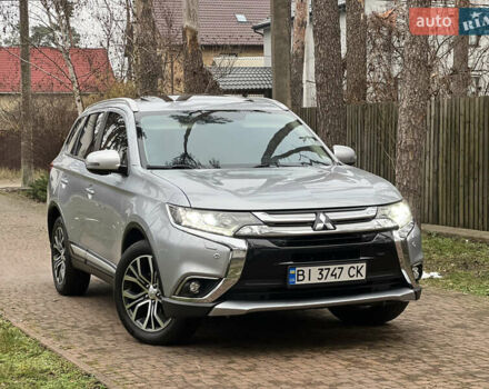 Серый Мицубиси Аутлендер, объемом двигателя 2.4 л и пробегом 189 тыс. км за 16950 $, фото 4 на Automoto.ua