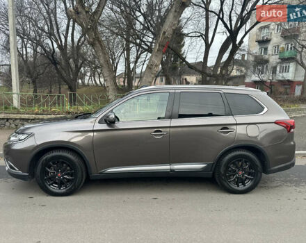 Сірий Міцубісі Аутлендер, об'ємом двигуна 2.36 л та пробігом 48 тис. км за 18000 $, фото 1 на Automoto.ua