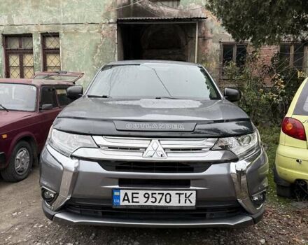 Сірий Міцубісі Аутлендер, об'ємом двигуна 2.36 л та пробігом 162 тис. км за 12300 $, фото 5 на Automoto.ua