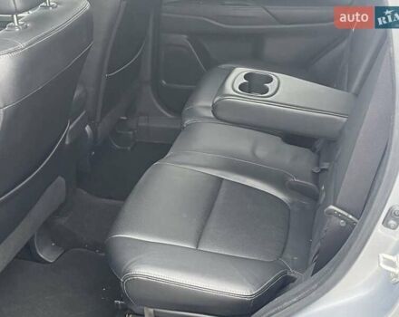 Серый Мицубиси Аутлендер, объемом двигателя 2.36 л и пробегом 120 тыс. км за 16100 $, фото 9 на Automoto.ua