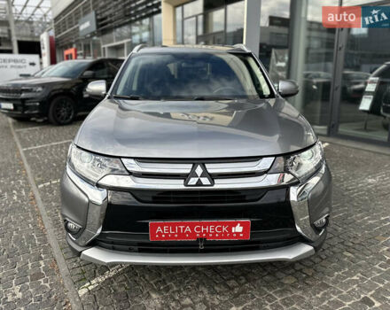 Мицубиси Аутлендер 2017 в Днепре (Днепропетровске) на Automoto.ua Серый Мицубиси Аутлендер, объемом двигателя 2 л и пробегом 103 тыс. км за 16990 $, фото 5 на Automoto.ua