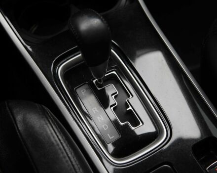 Серый Мицубиси Аутлендер, объемом двигателя 3 л и пробегом 195 тыс. км за 16900 $, фото 18 на Automoto.ua