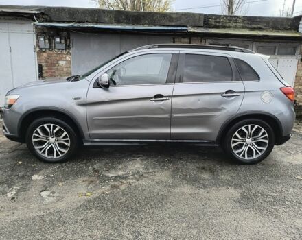 Сірий Міцубісі Аутлендер, об'ємом двигуна 2.4 л та пробігом 186 тис. км за 8800 $, фото 7 на Automoto.ua