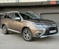 Серый Мицубиси Аутлендер, объемом двигателя 2.36 л и пробегом 145 тыс. км за 17500 $, фото 1 на Automoto.ua